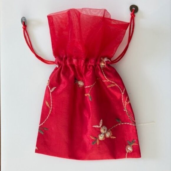 Gifts from China - Cosmetic Bag, Fabric Gift Bag, Hand Held Folding Fan - Picture 9 of 9